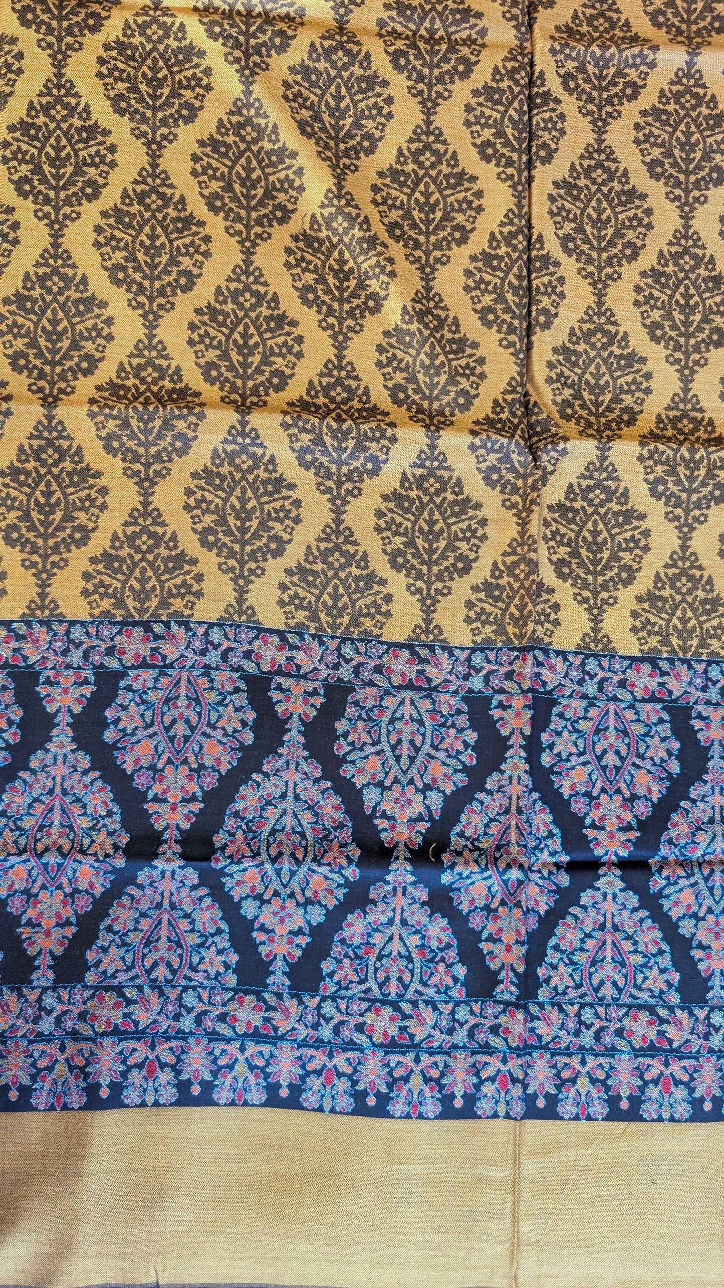 Poshkar Motif - Soft Shawl with Intricate Jacquard Weave