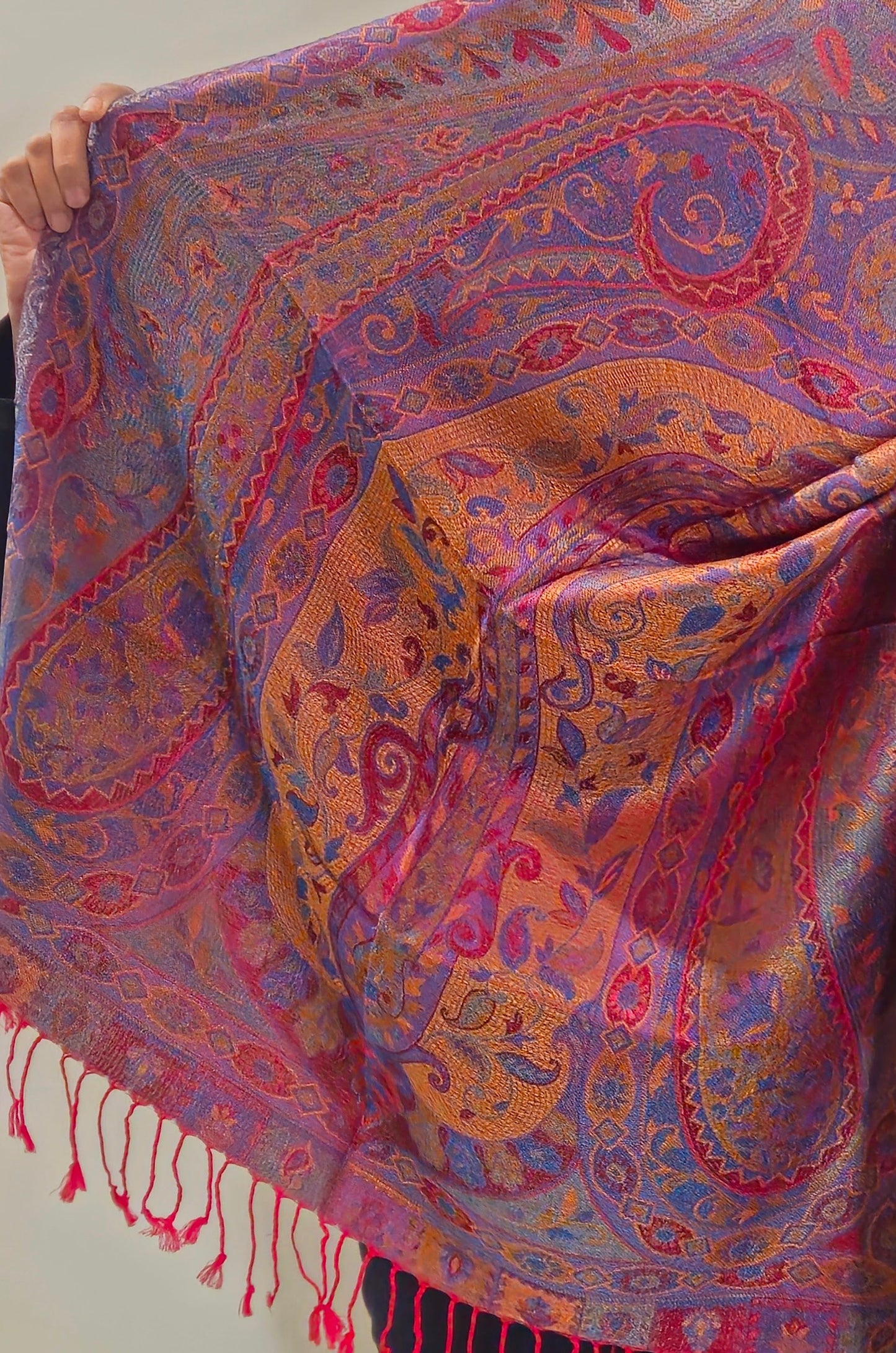 Kashmiri Motif - Reversible Shawl with Intricate Jacquard Kani Weave & Tassels