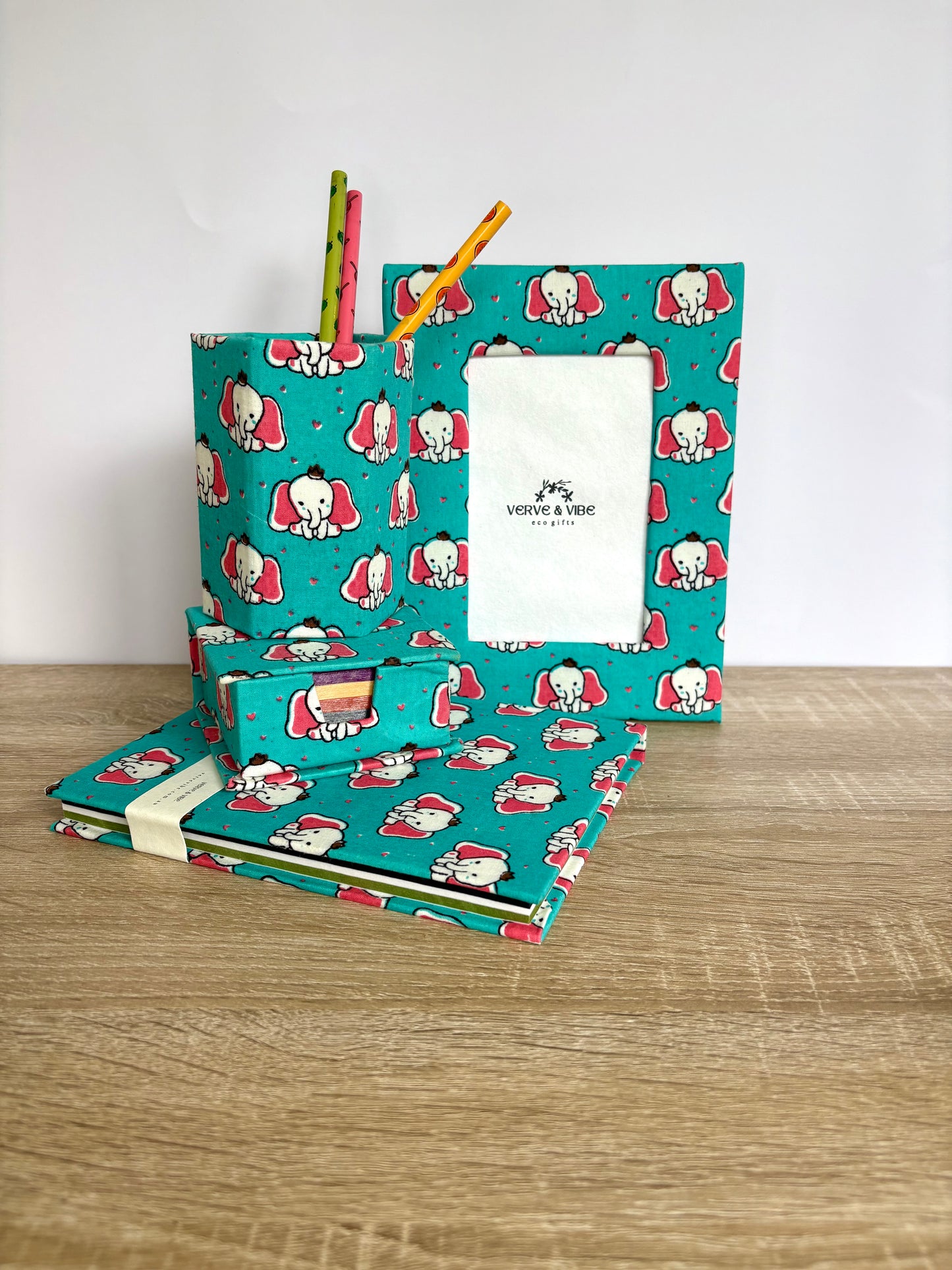 Cute Elefunz Blue - Kids' Photo Frame, Fabric & Recycled Paperboard