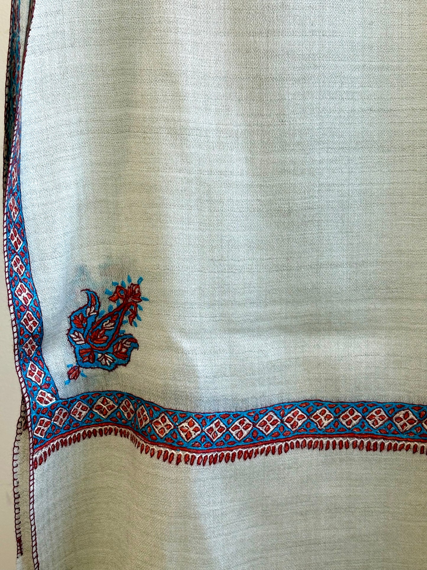 Sozni Hashidar - Fine Cashmere Wool Shawl in Taupe Grey with Delicate, Sozni Hand Embroidery