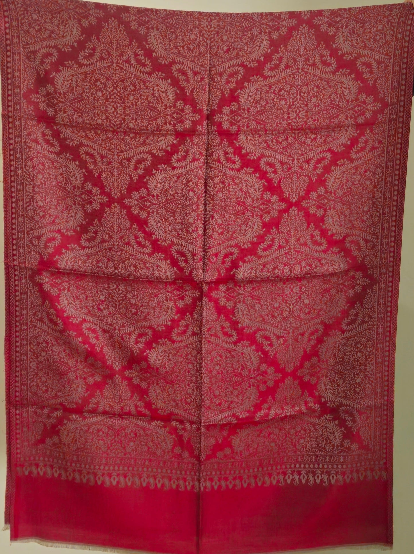 Elegant Naira - Reversible Shawl with Intricate Jacquard Kani Weave