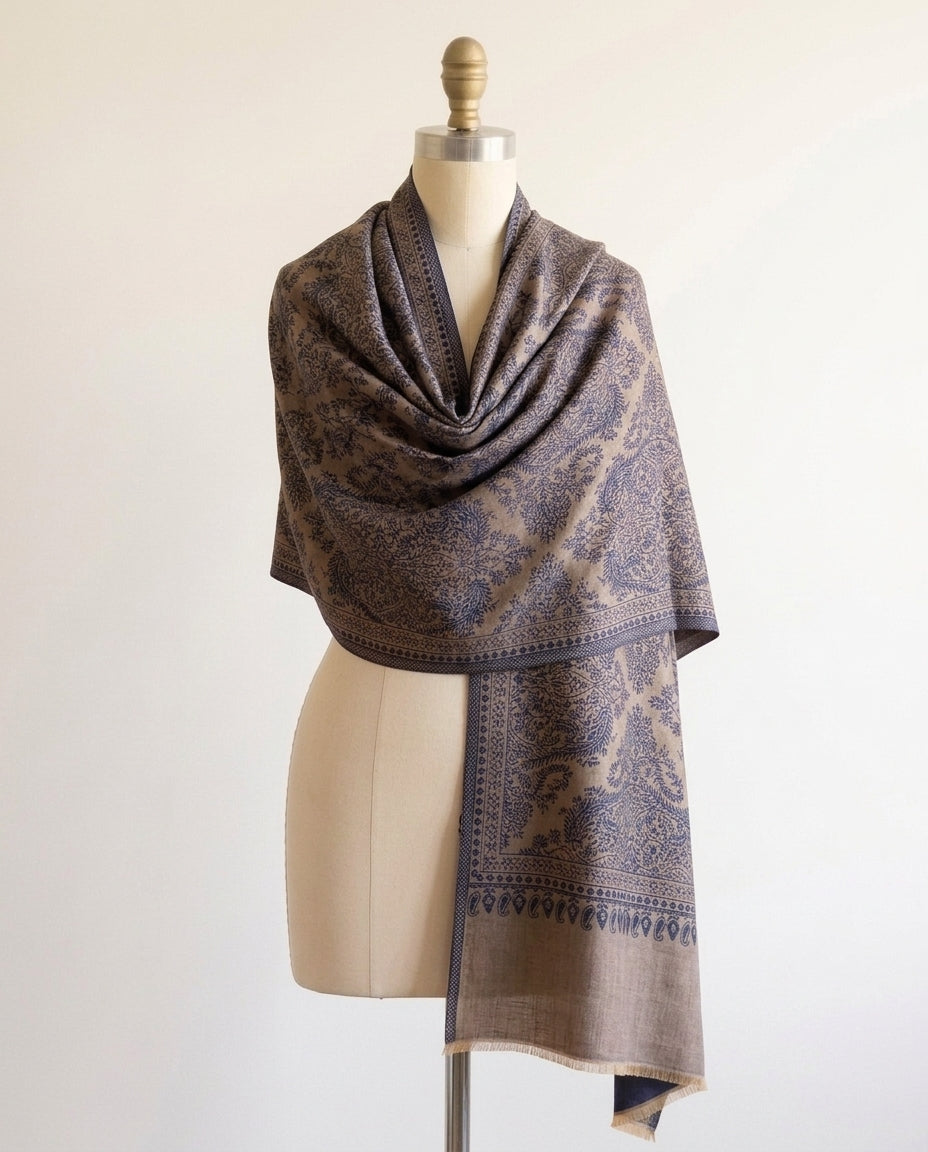 Elegant Naira - Reversible Shawl with Intricate Jacquard Kani Weave