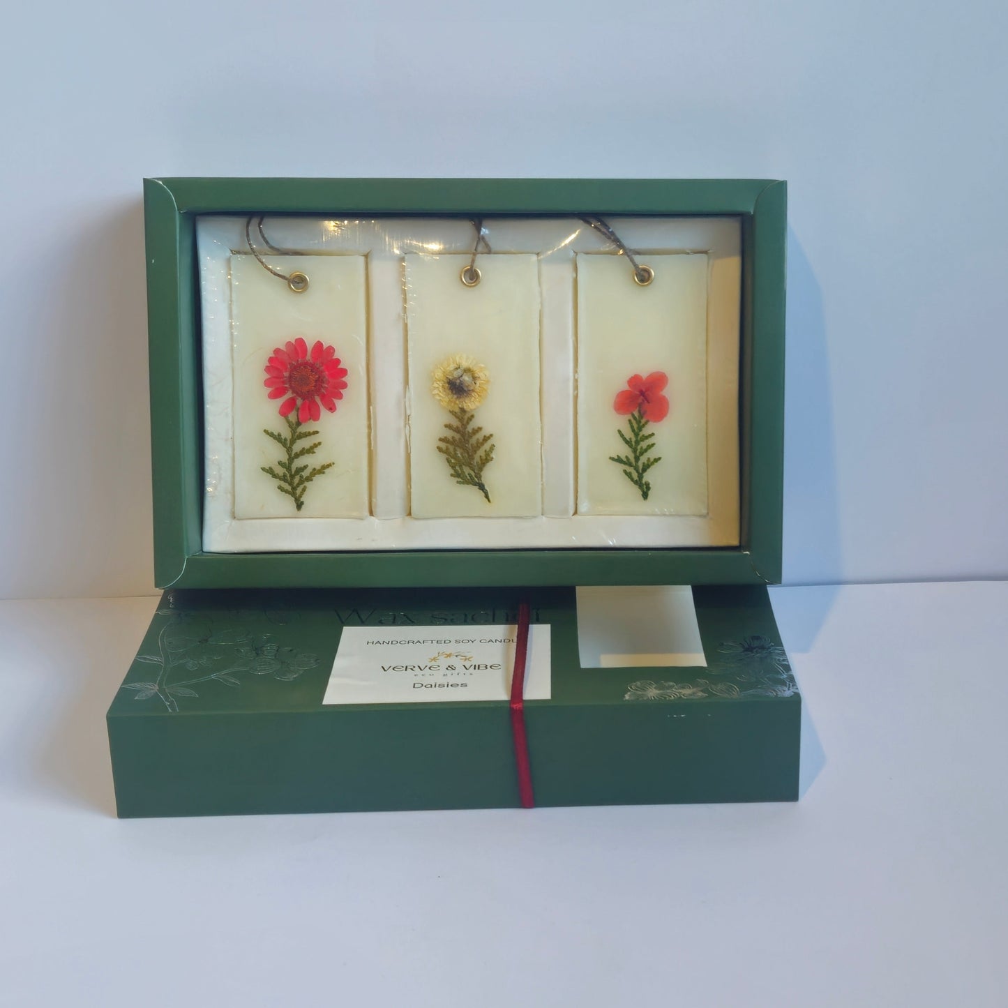 Morning Daisies - Pressed Flower Wax Sachet Gift Set