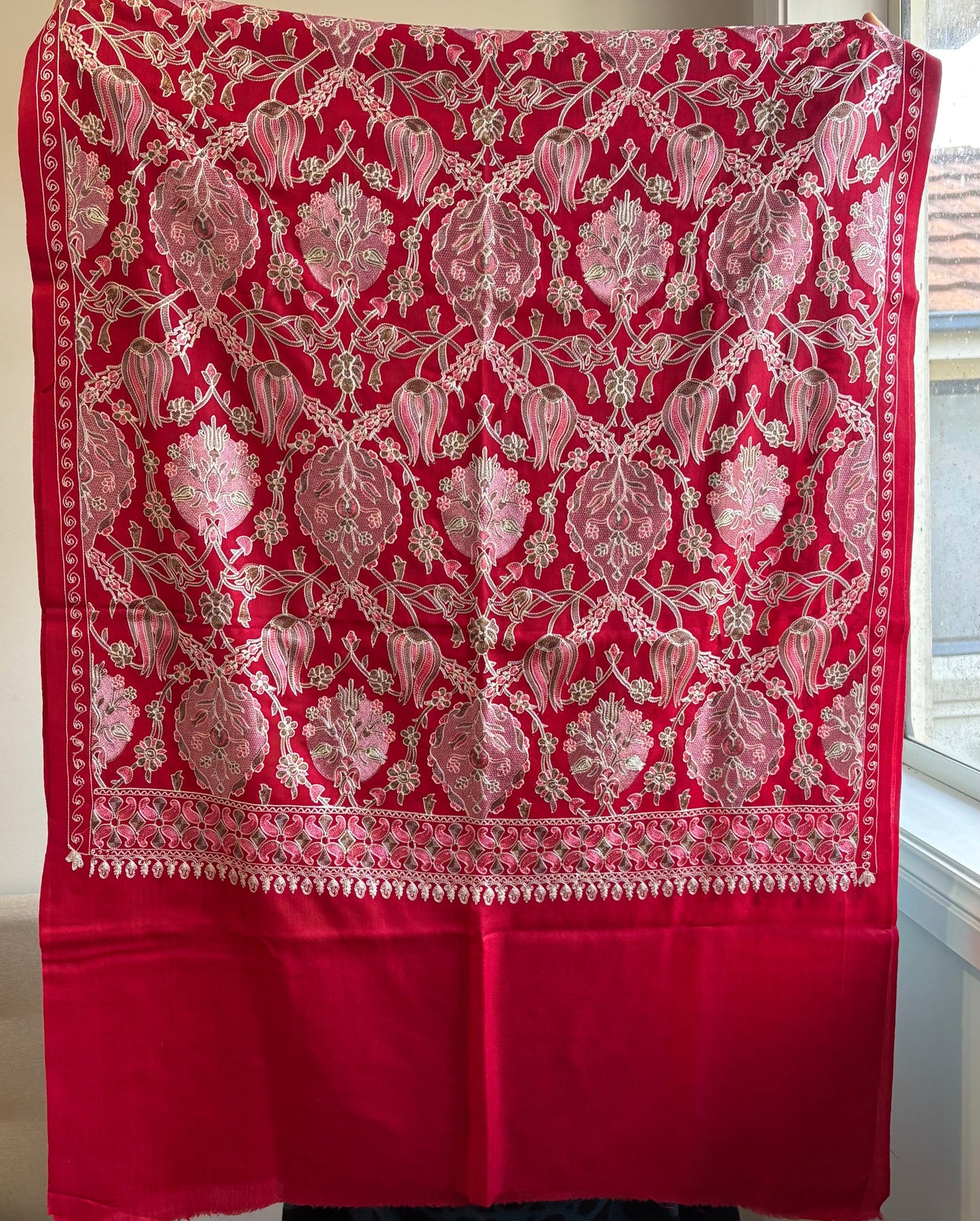 Heritage Nalki - Fine Cashmere Wool Shawl with Intricate Silk Embroidery