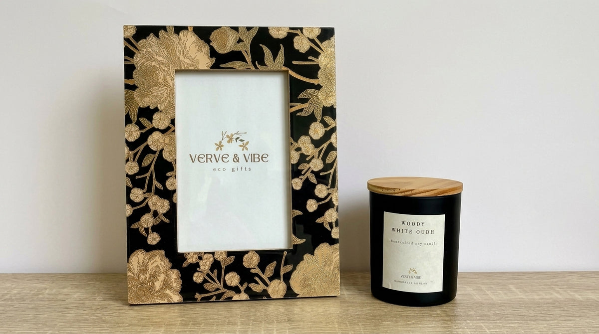 Botanique Noir - Luxe Gold Foil Accent, Handcrafted Wood Photo Frame