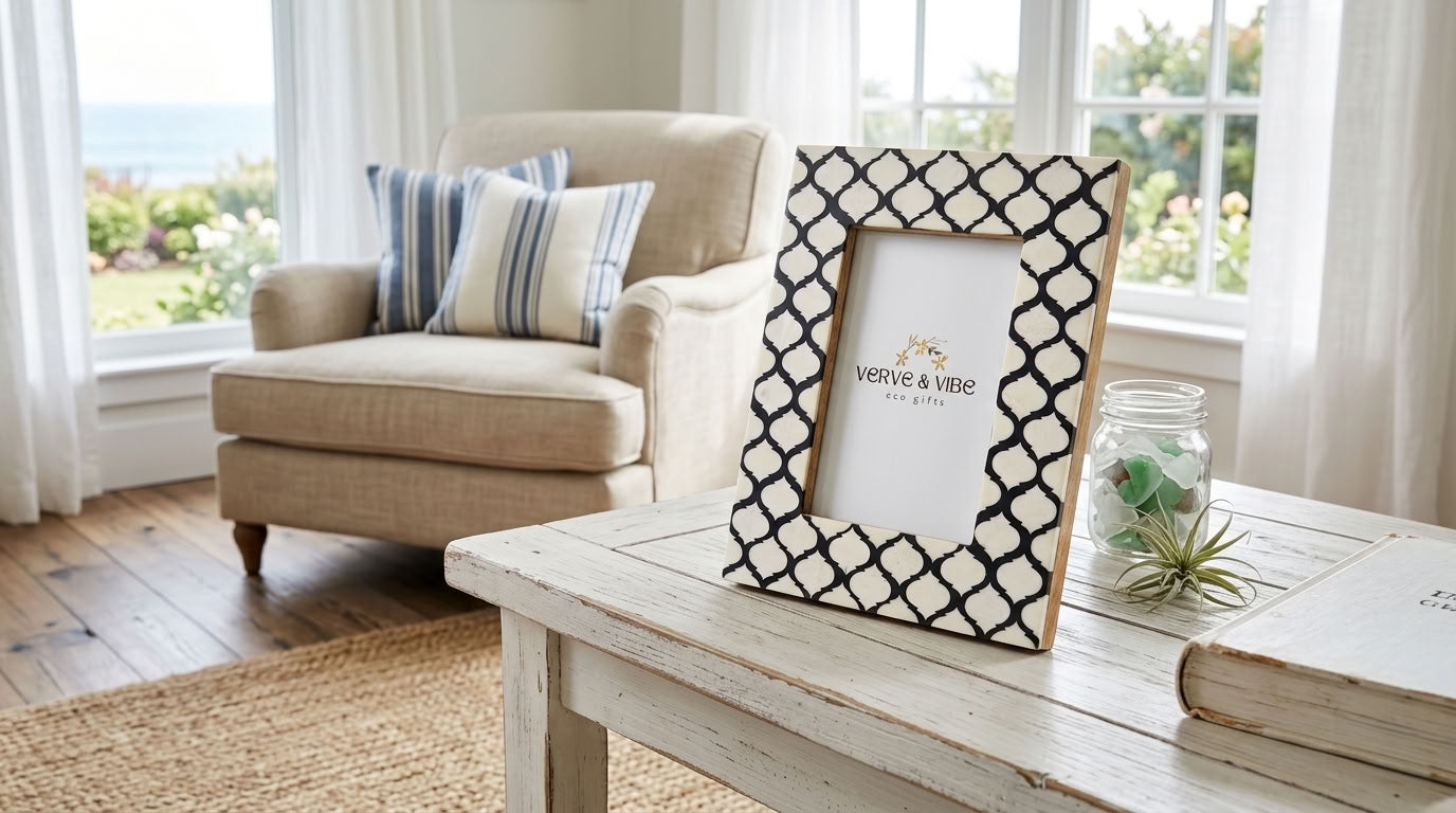 Onyx Noir - Handcrafted Inlay Photo Frame