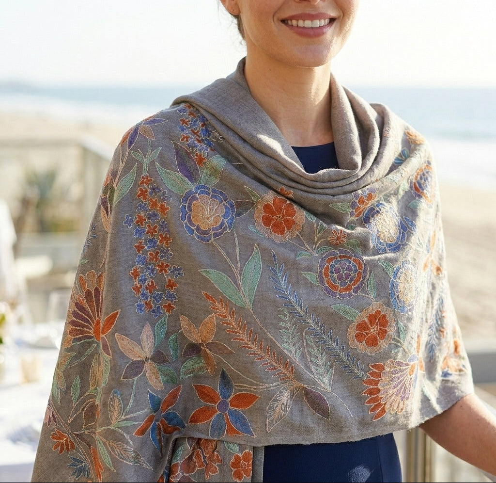 Charming Chinar - Fine Cashmere Wool Shawl with Intricate Silk Embroidery