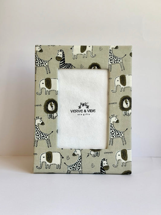 Who's in the Zoo - Kids' Photo Frame, Fabric & Recycled Paperboard