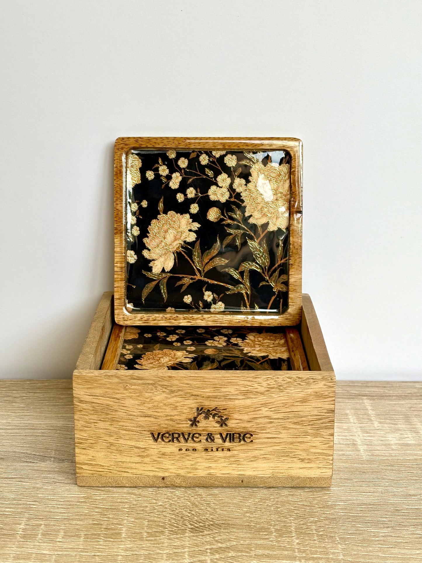 Botanique Noir - Wooden Coasters, Set of 4 in Box