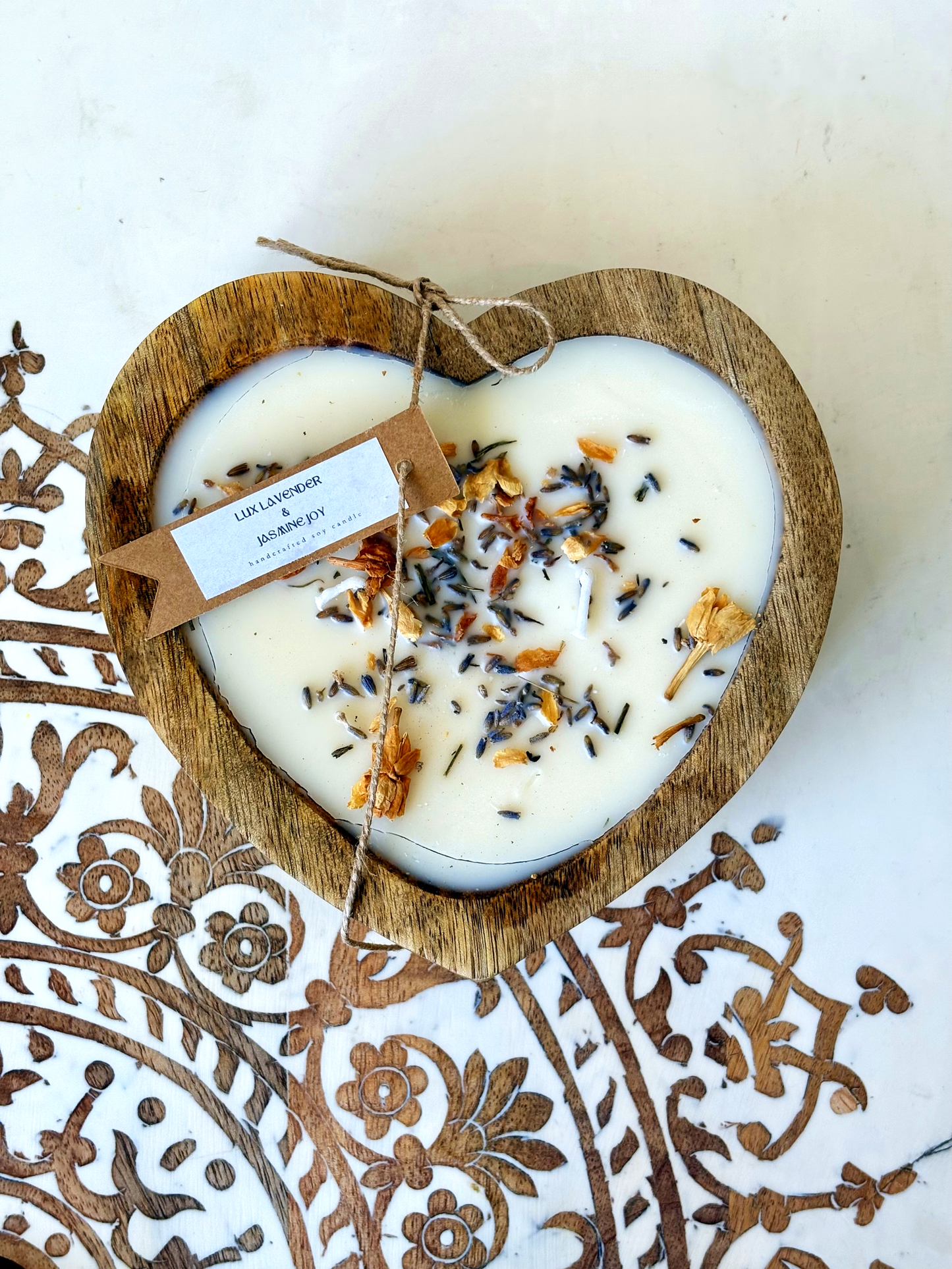 Luxe Wooden Heart Bowl, Soy Wax Candles - Infused with Essential Oils, 400g