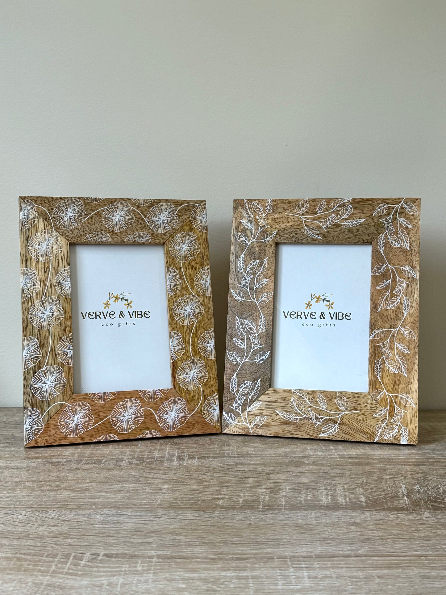 Water Lily Leaves - Handcrafted Mango Wood Photo Frame