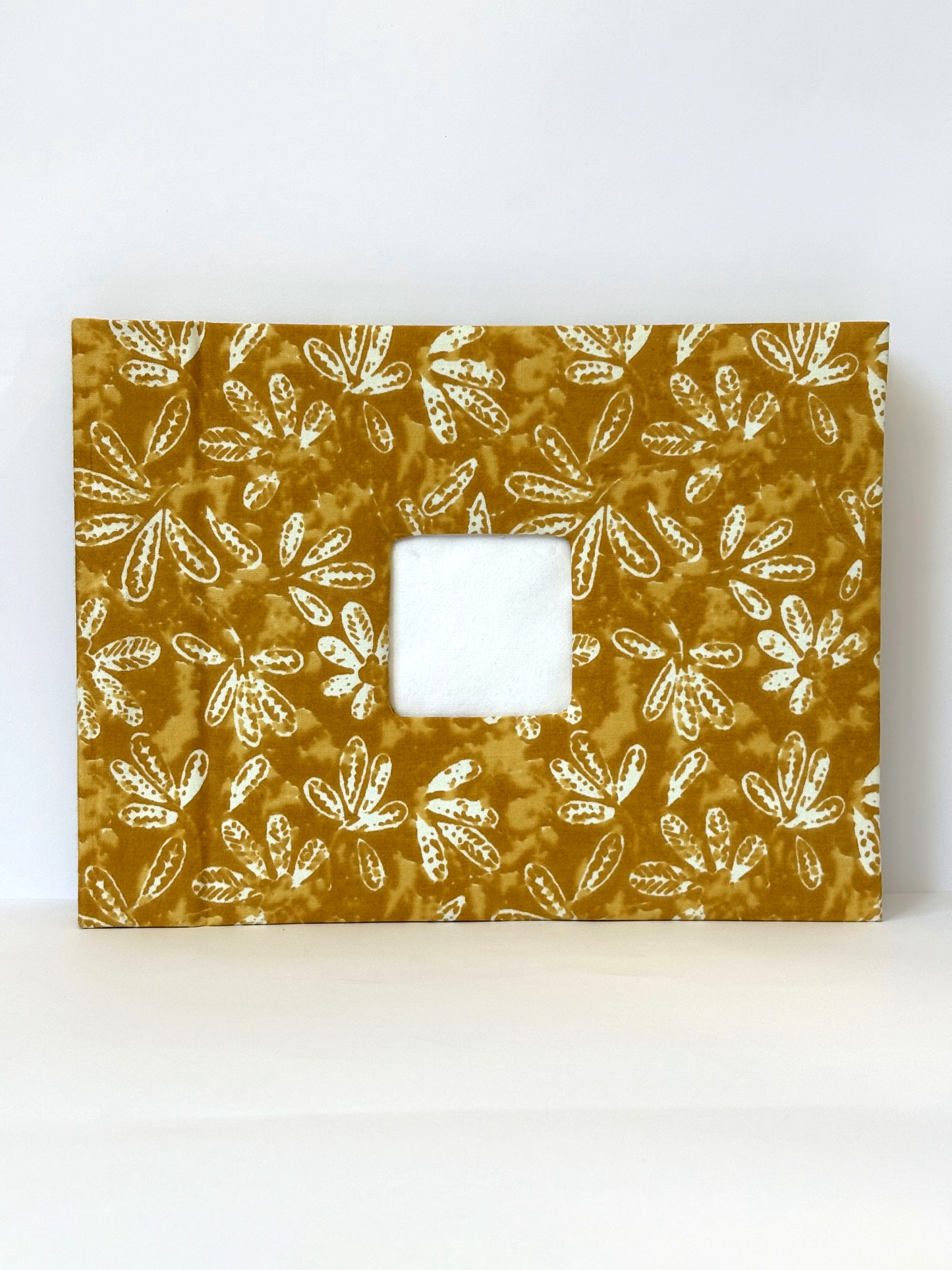 Sunny Daisy - Drymount Fabric Photo Album, Book Bound in a Gift Box