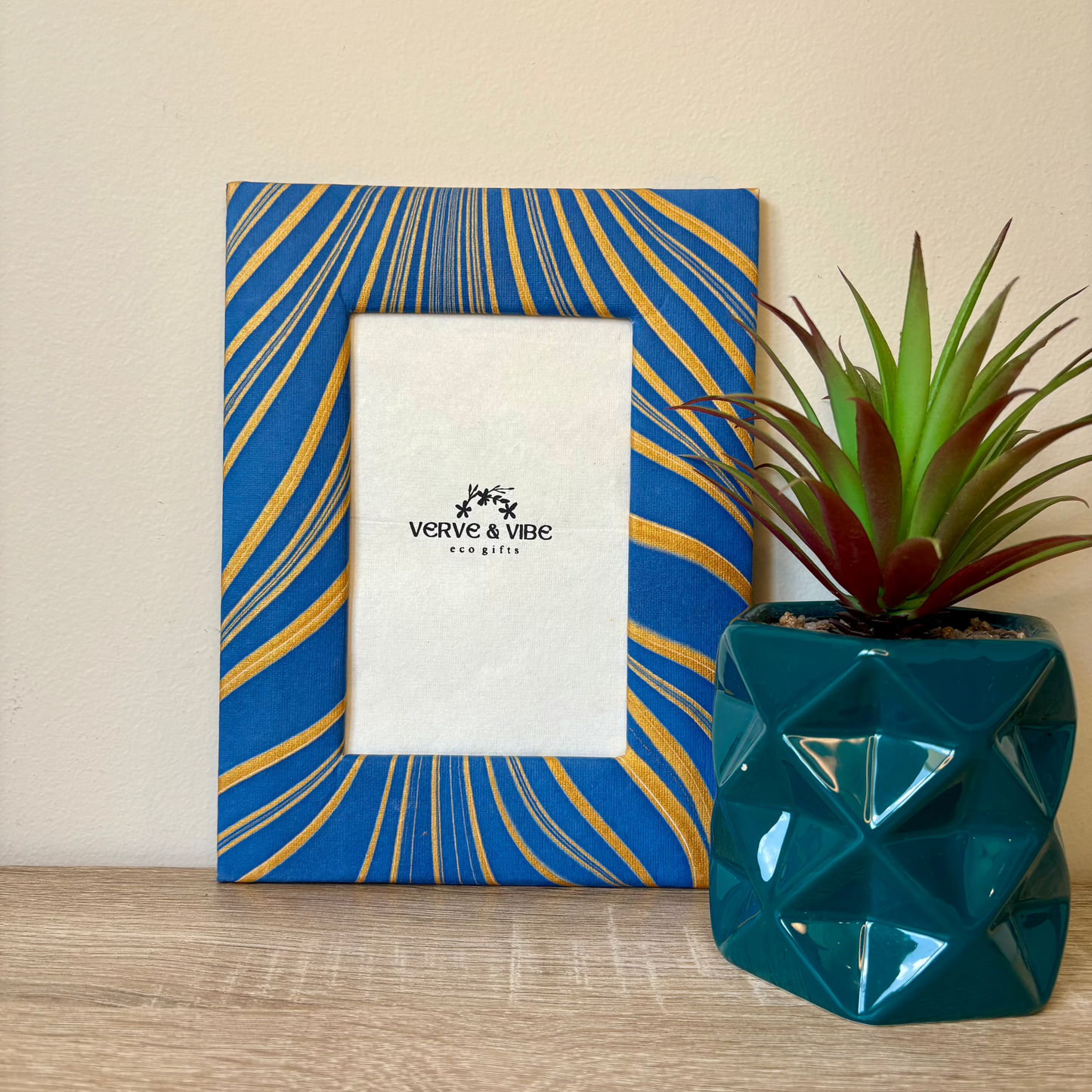 Golden Sapphire - Marbled and Recycled Paper Board Photo Frame